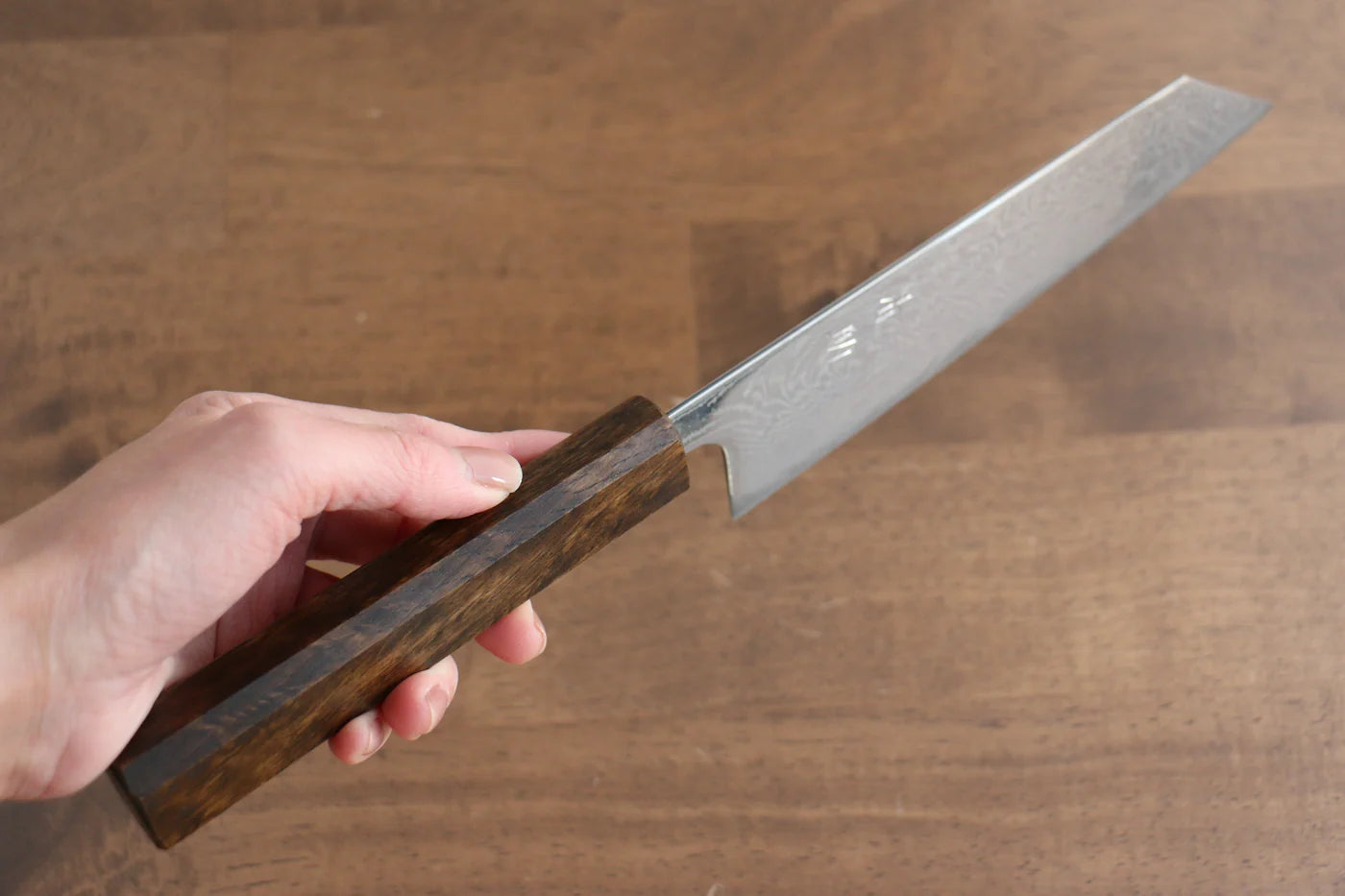 Seisuke Nami AUS10 ขัดขึ้นเงากระจก ลายดามัสกัส มีดสำหรับการใช้งานได้ทั่วไป Bunka มีดทำครัวญี่ปุ่น 180mm ด้ามโอ๊ค