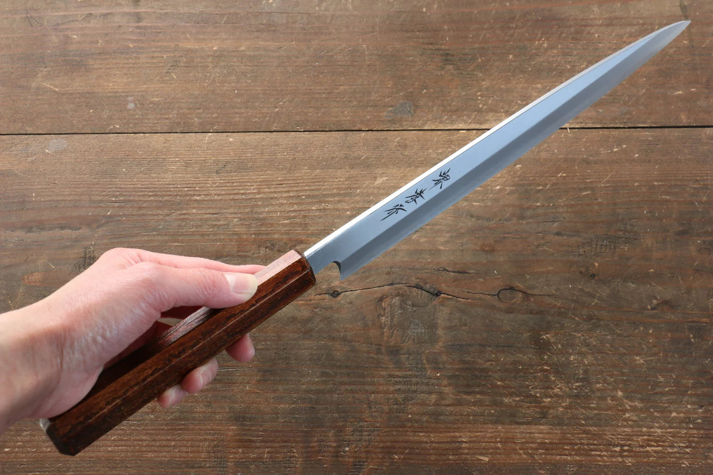 Sakai Takayuki Nanairo โมลิบดินัม INOX มีด Yanagiba มีดทำครัวญี่ปุ่น 270mm ด้ามพลาสติก ABS (ทอง Retro)