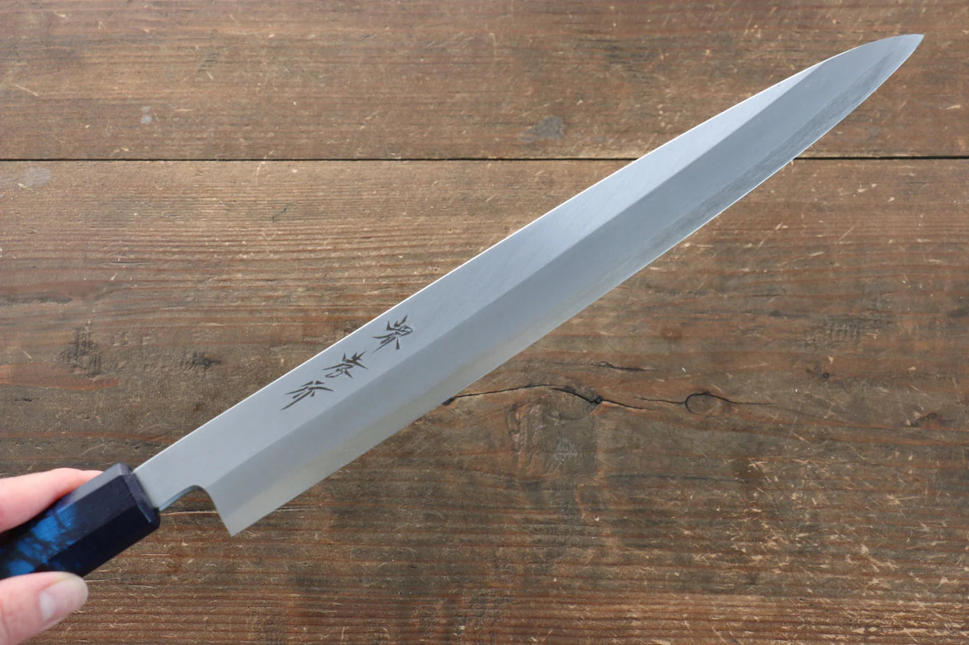 Sakai Takayuki Nanairo โมลิบดินัม INOX มีด Yanagiba มีดทำครัวญี่ปุ่น 270mm ด้ามพลาสติก ABS (กระดองเต่าเทอร์คอยซ์)
