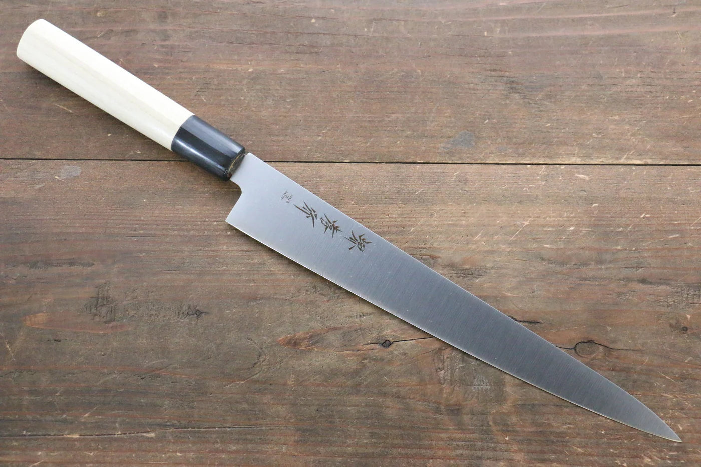 Sakai Takayuki เหล็ก INOX  มีดเลาะเอ็น Sujihiki มีดทำครัวญี่ปุ่น 240mm ด้ามต้นเเมกโนเลีย