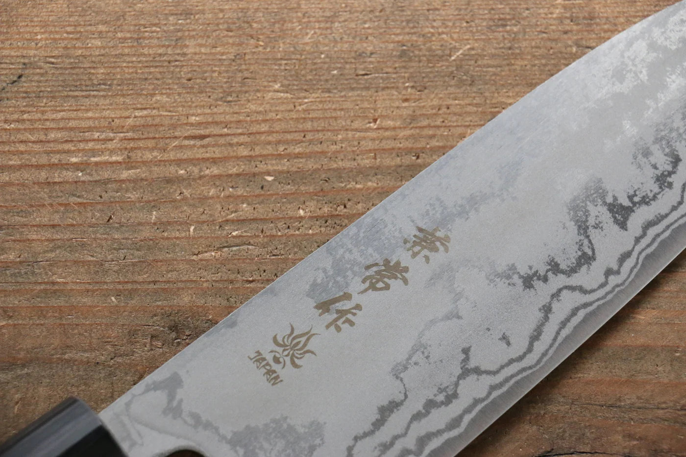 Kanetsune Blue Steel (บลูสตีล) No.2 ดามัสกัส มีด Santoku มีดทำครัวญี่ปุ่น 165mm ด้ามไม้พะยูง