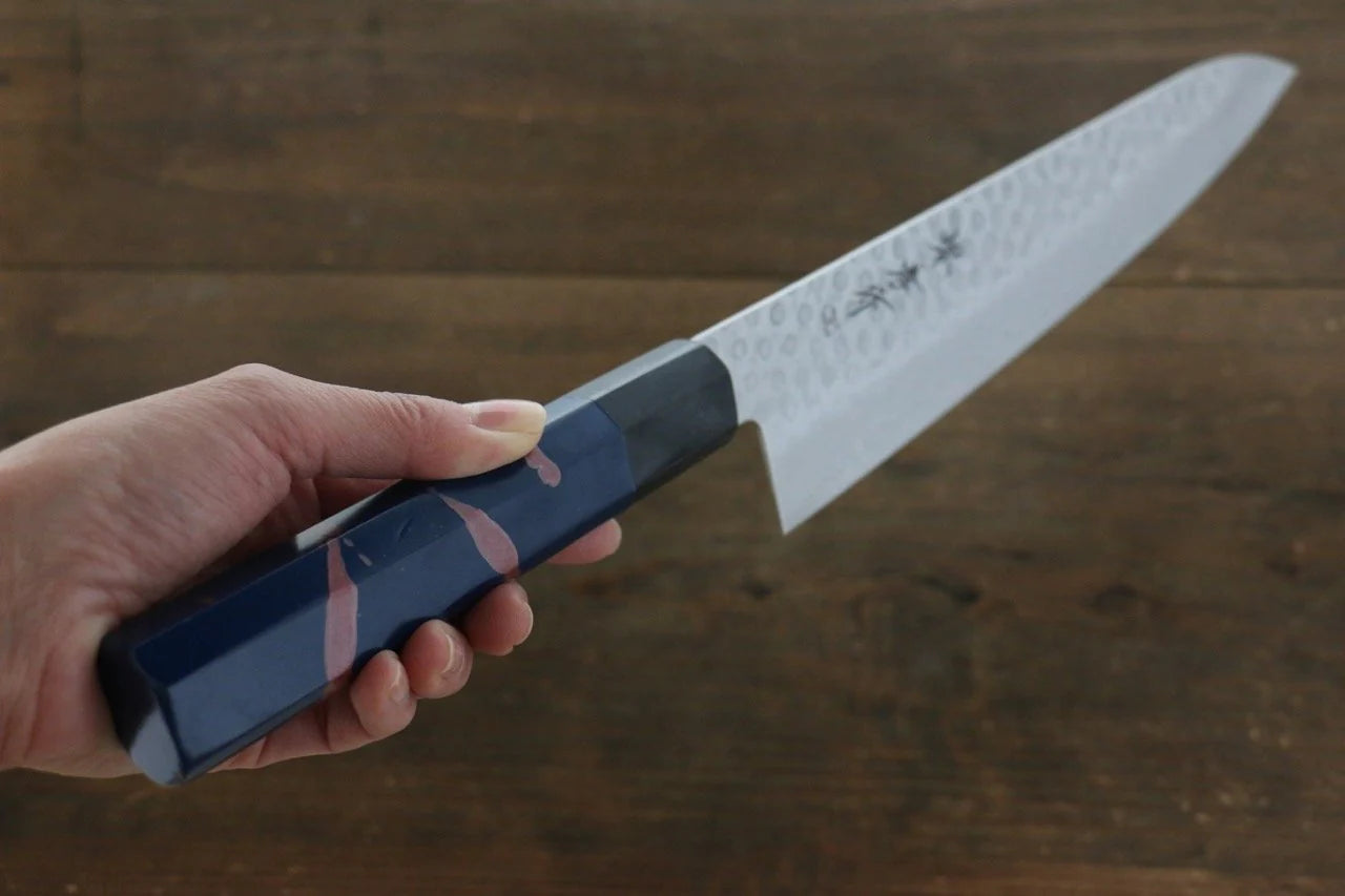 Sakai Takayuki AUS10 ดามัสกัส 45 ชั้น ลายค้อนตี มีดกิวโตะ Gyuto มีดทำครัวญี่ปุ่น 240mm ด้ามเคลือบสีน้ำเงิน มีฝัก (ปลอก) มีด