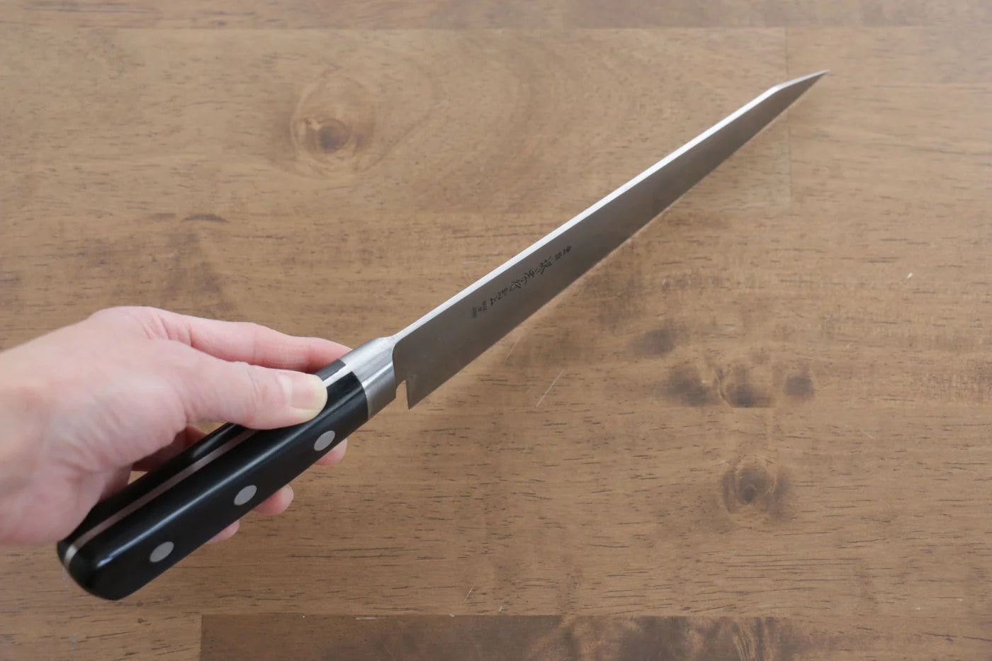 Sakai Takayuki เหล็กญี่ปุ่น มีดเลาะกระดูก เลาะกางปลา Sabaki มีดทำครัวญี่ปุ่น 180mm ด้ามไม้ Pakka wood