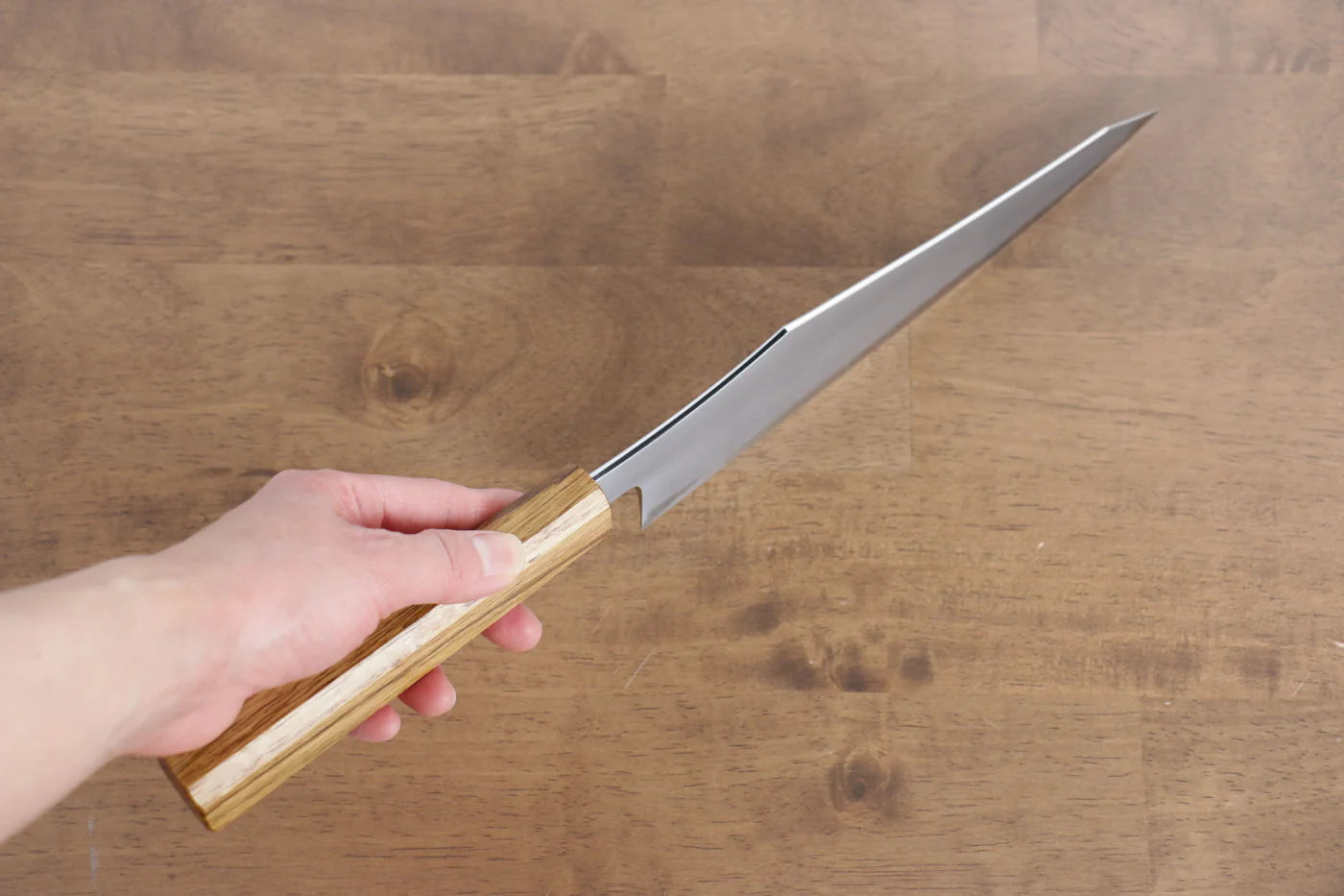Jikko Fujisan Blue Steel (บลูสตีล) No.2 มีดกิวโตะ Gyuto มีดทำครัวญี่ปุ่น 210mm ด้ามไม้โอ๊ค