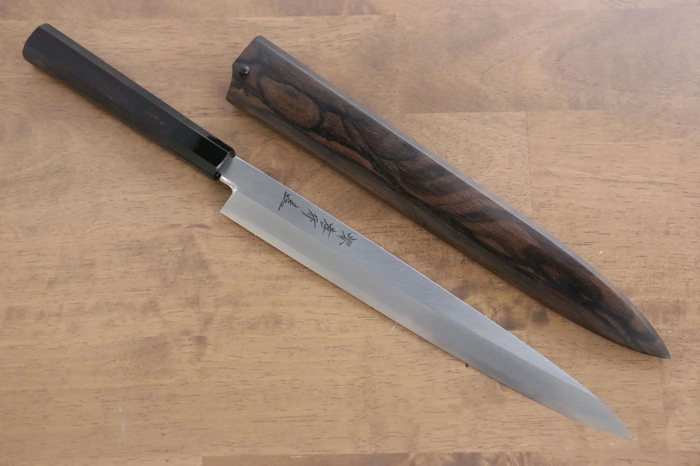 Sakai Takayuki Chef Series Silver Steel No.3 (เหล็กเงิน No.3) มีด Yanagiba มีดทำครัวญี่ปุ่น 270mm ด้ามไม้มะเกลือ มีฝัก (ปลอก) มีด