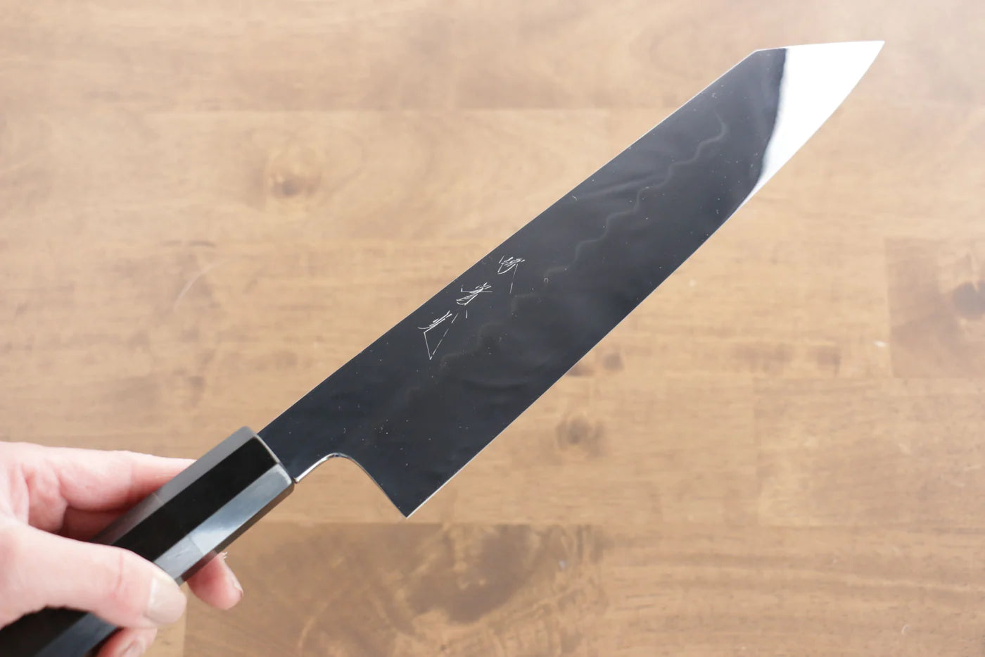 Jikko Honyaki White Steel (เหล็กกล้าขาว) No.3 ขัดขึ้นเงากระจก มีด Kiritsuke Gyuto มีดทำครัวญี่ปุ่น 240mm ด้ามไม้มะเกลือ