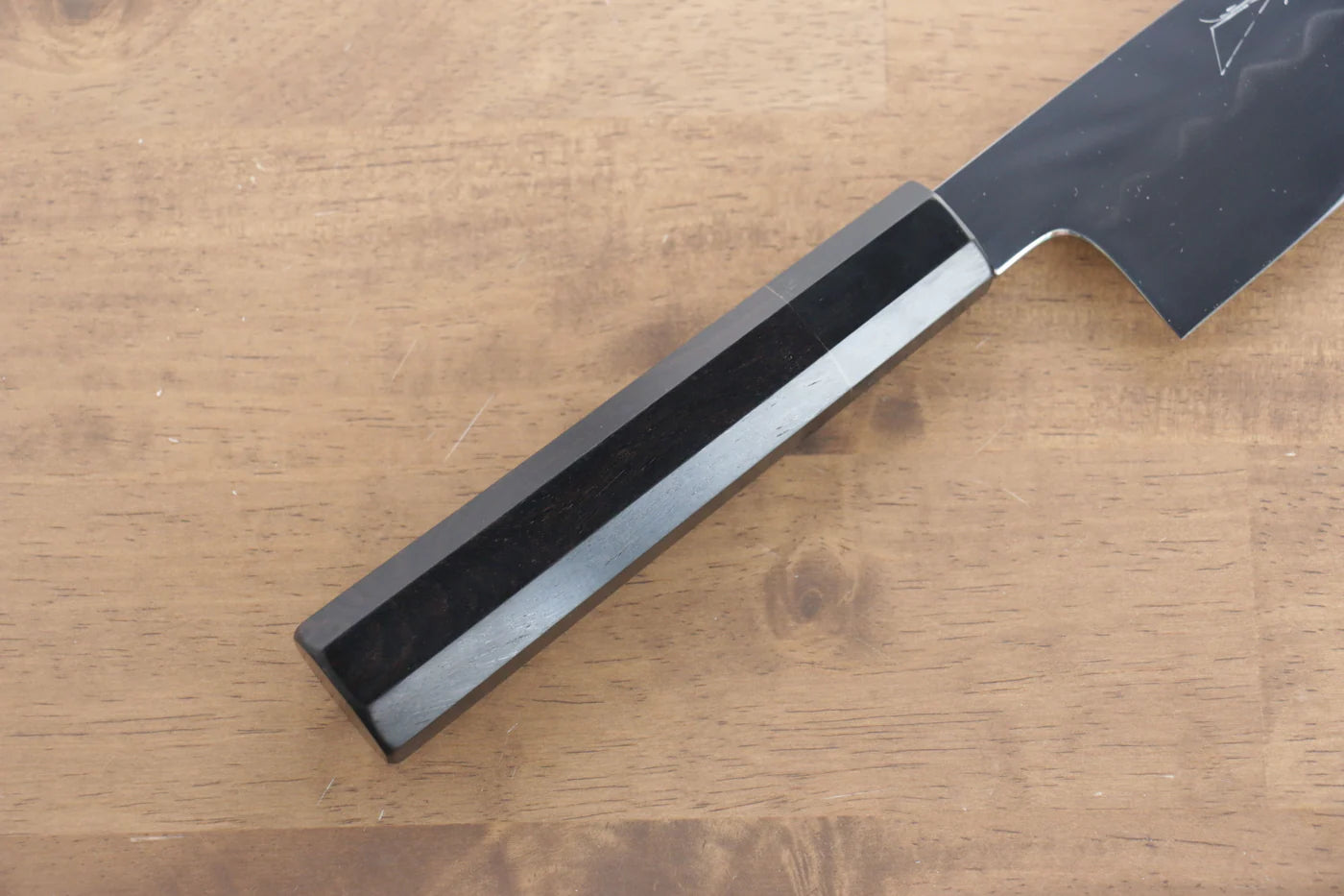 Jikko Honyaki White Steel (เหล็กกล้าขาว) No.3 ขัดขึ้นเงากระจก มีด Kiritsuke Gyuto มีดทำครัวญี่ปุ่น 240mm ด้ามไม้มะเกลือ