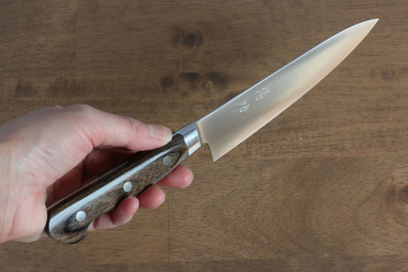 Seisuke R2/SG2 มีดขนาดเล็ก  Petty มีดทำครัวญี่ปุ่น 150mm ด้ามไม้ Pakka wood สีน้ำตาล