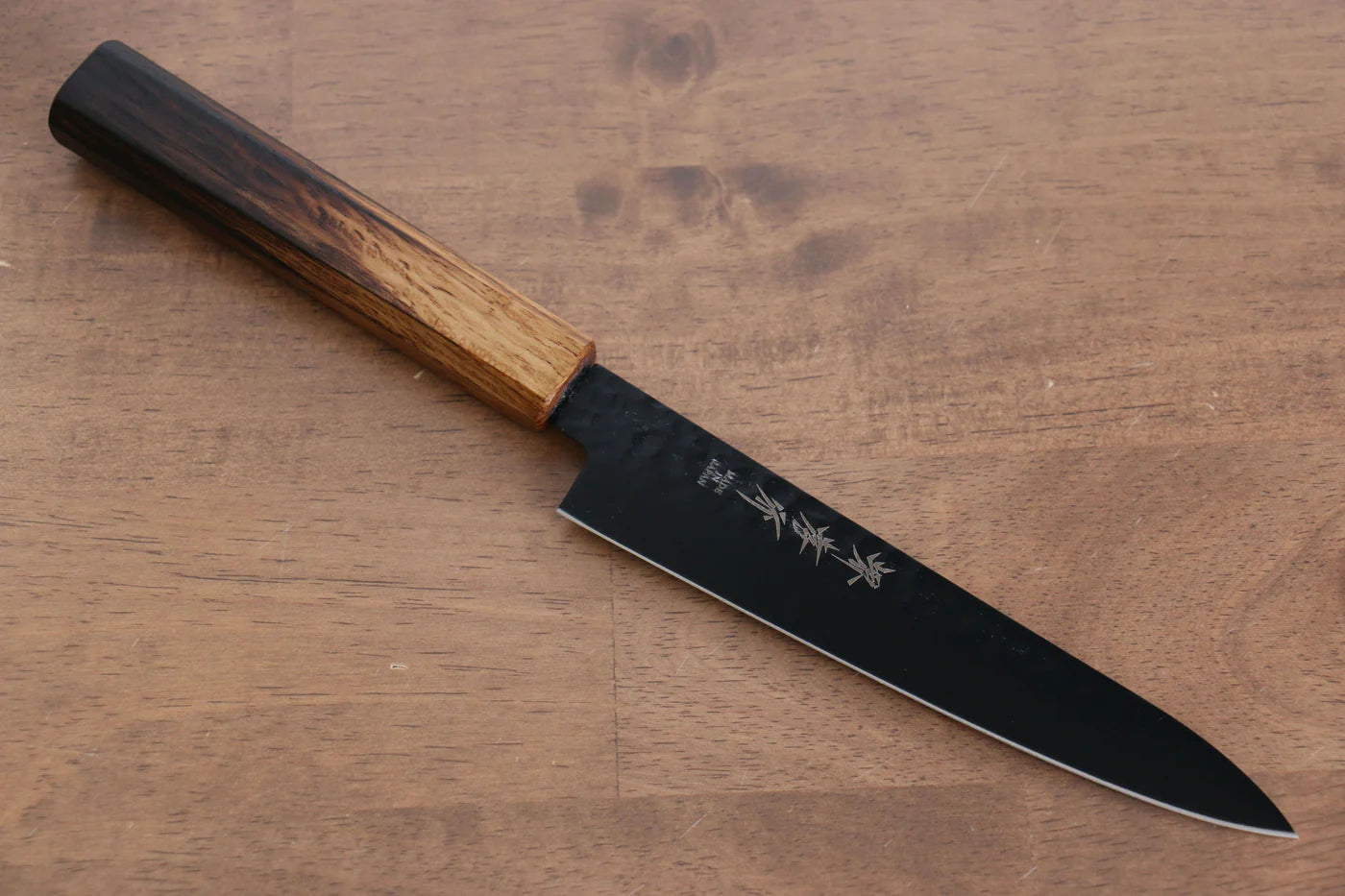 Sakai Takayuki Kurokage VG10 ลายค้อนตี เคลือบเทฟลอน มีดขนาดเล็ก  Petty มีดทำครัวญี่ปุ่น 150mm ด้ามไม้โอ๊กเผา