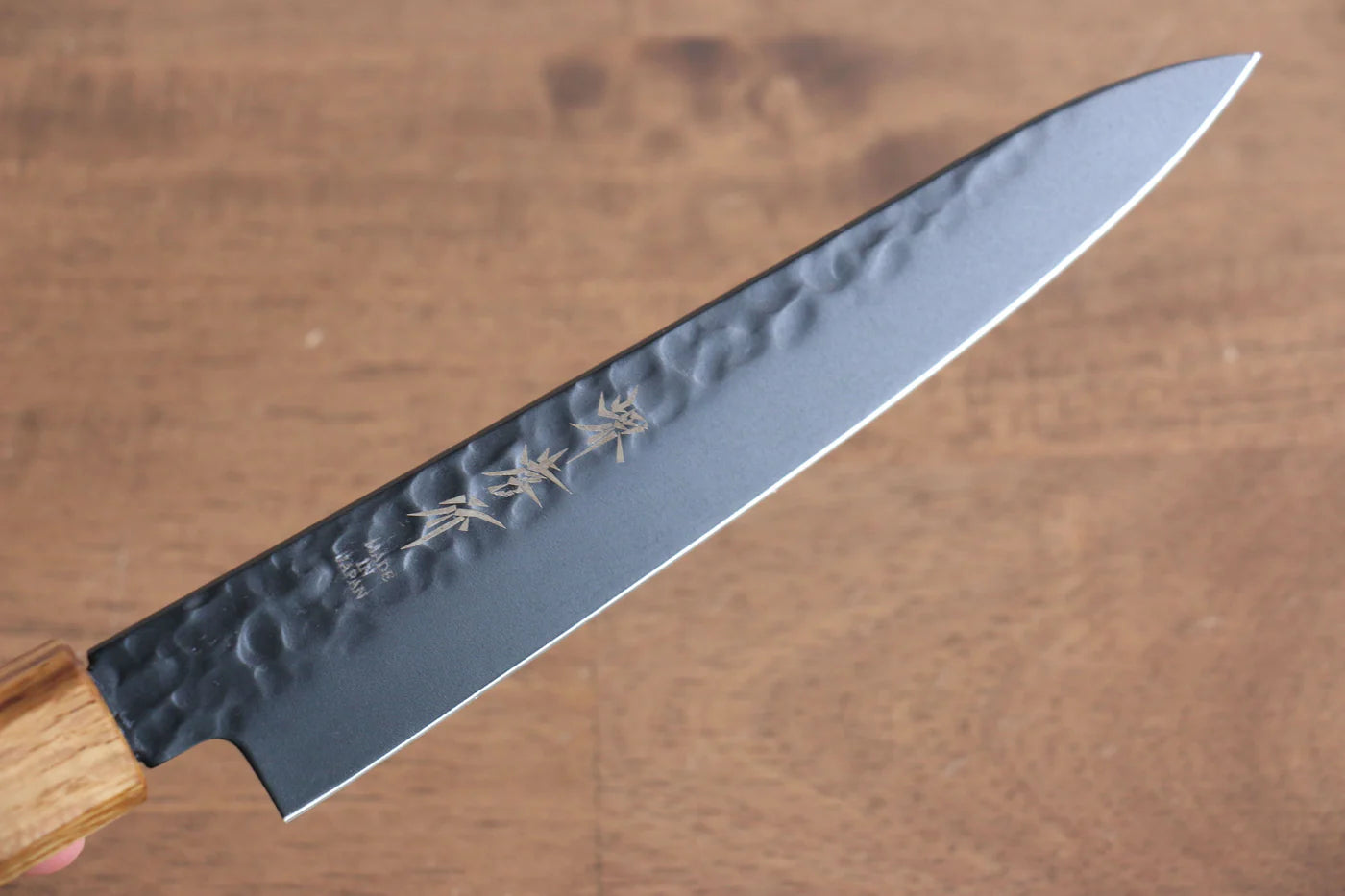 Sakai Takayuki Kurokage VG10 ลายค้อนตี เคลือบเทฟลอน มีดขนาดเล็ก  Petty มีดทำครัวญี่ปุ่น 150mm ด้ามไม้โอ๊กเผา