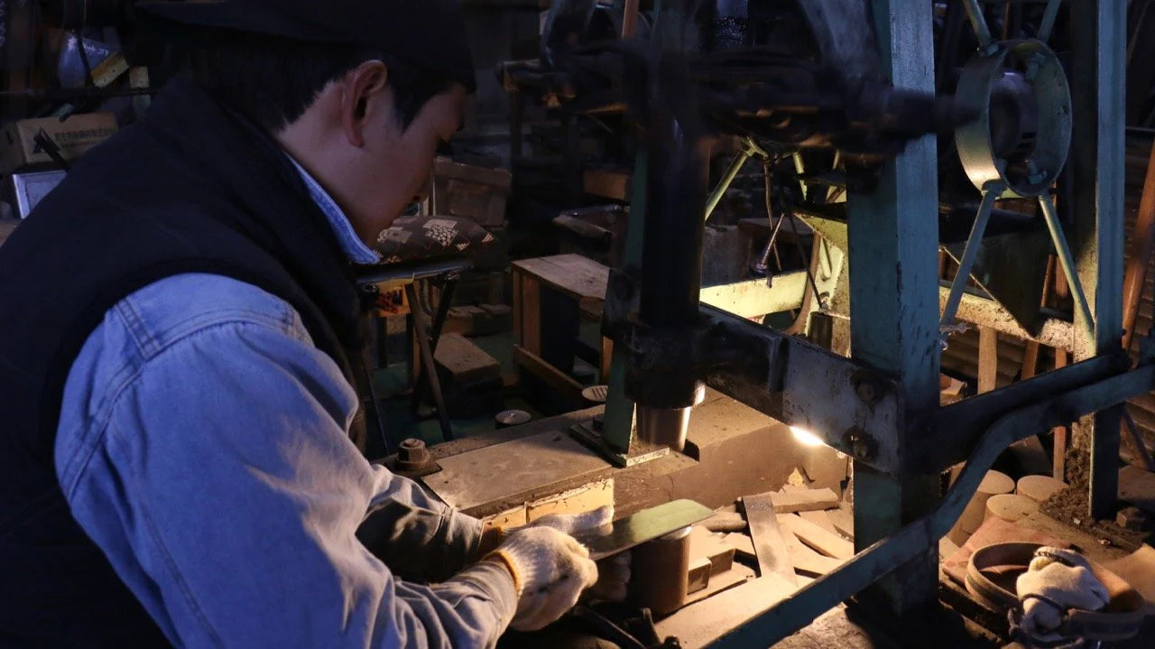 Nao Yamamoto VG10 ดามัสกัสดำ มีดกิวโตะ Gyuto มีดทำครัวญี่ปุ่น 210ｍｍ