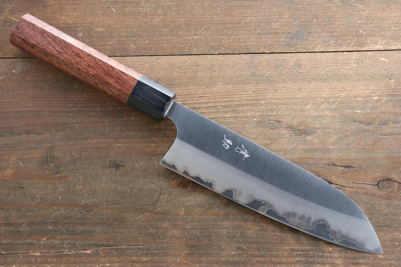 Seisuke White Steel (เหล็กกล้าขาว) ขัด มีด Santoku มีดทำครัวญี่ปุ่น 165mm ด้ามฮอนดูรัส
