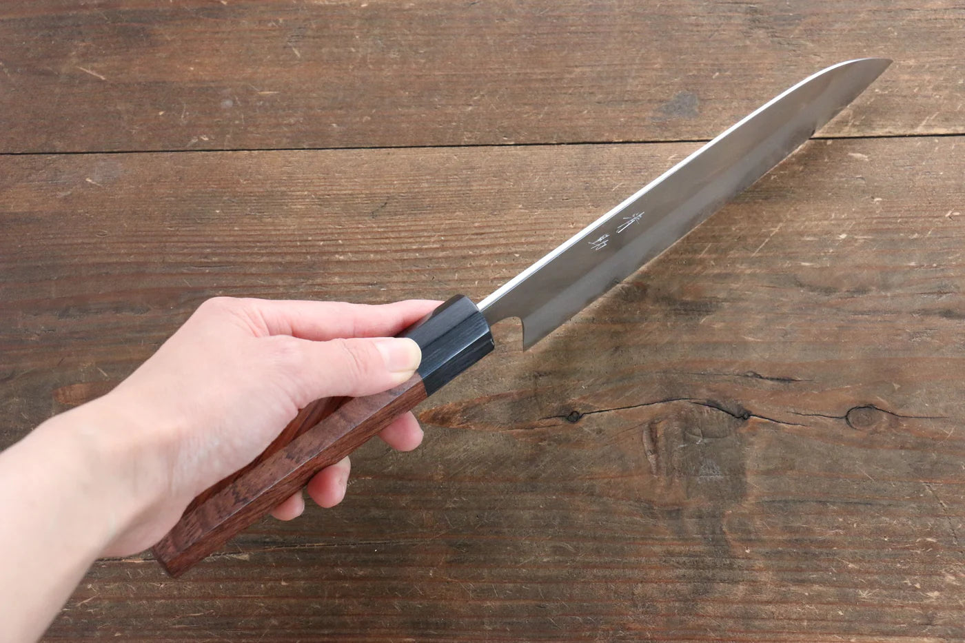Seisuke White Steel (เหล็กกล้าขาว) ขัด มีด Santoku มีดทำครัวญี่ปุ่น 165mm ด้ามฮอนดูรัส