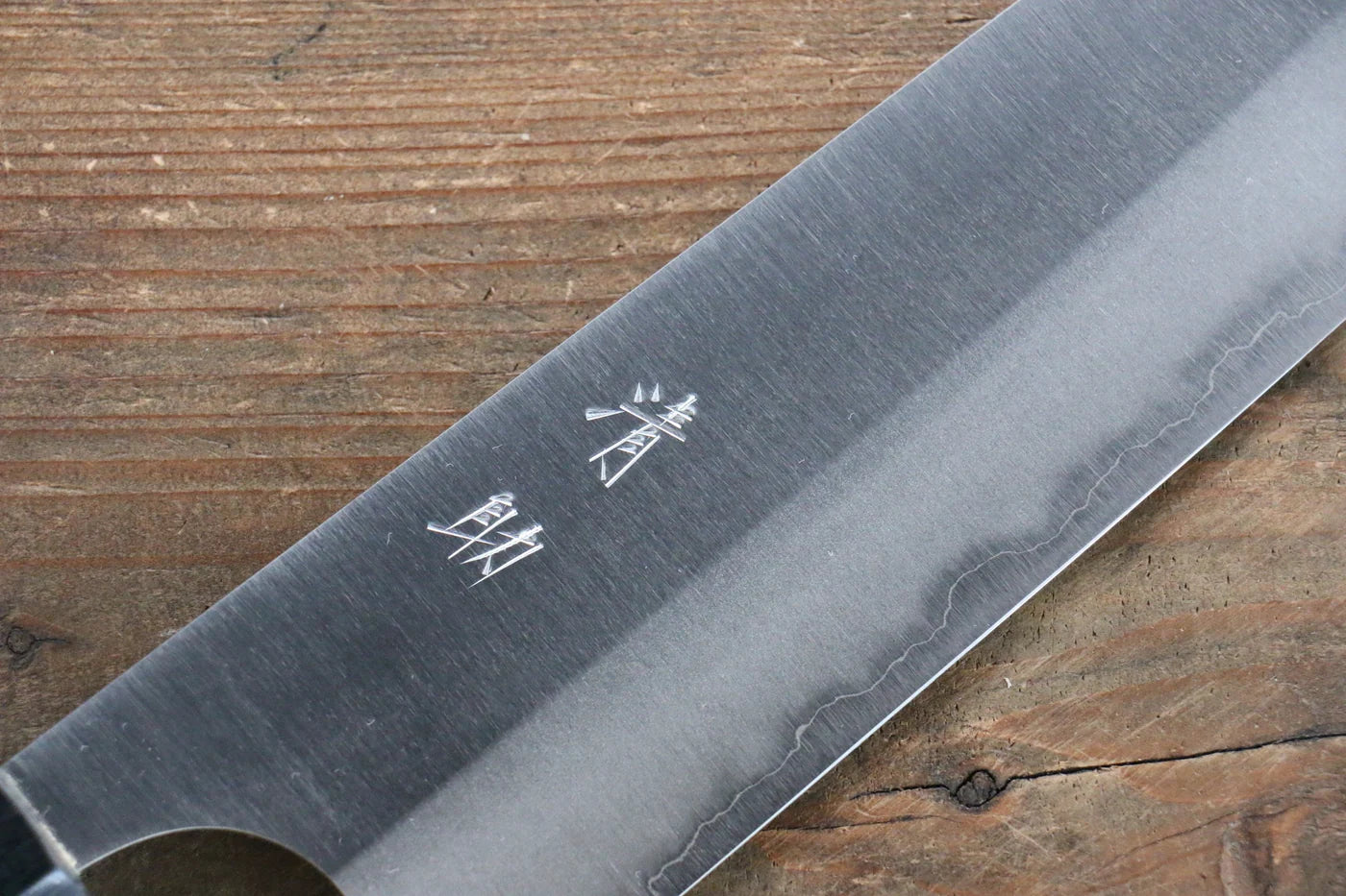 Seisuke White Steel (เหล็กกล้าขาว) ขัด มีดกิวโตะ Gyuto มีดทำครัวญี่ปุ่น 240mm ด้ามฮอนดูรัส