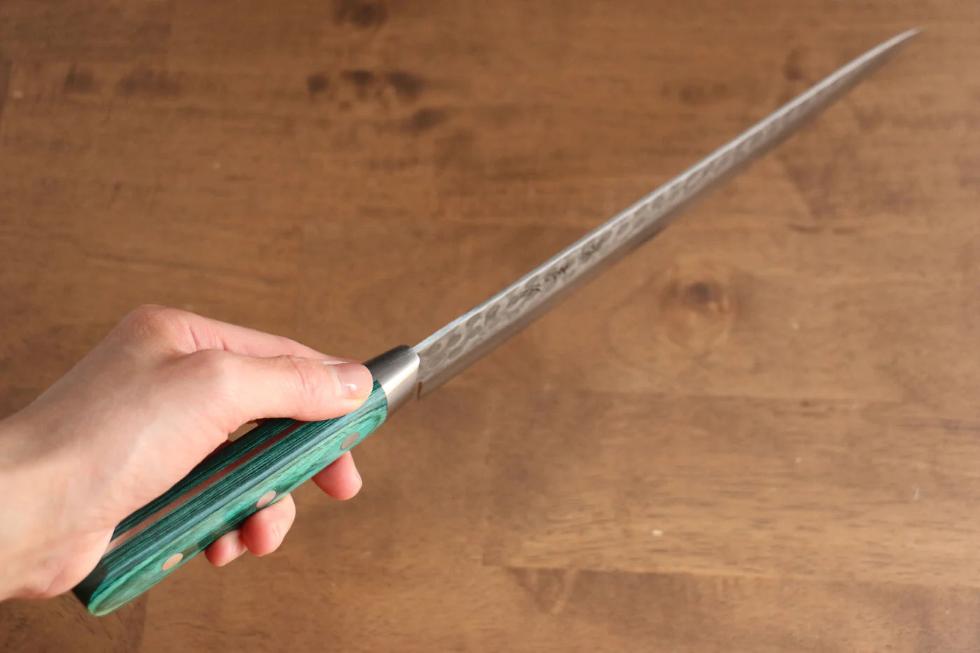 Sakai Takayuki VG10 ดามัสกัส 17 ชั้น มีดเลาะเอ็น Sujihiki มีดทำครัวญี่ปุ่น 240mm ด้ามไม้ Pakka wood เขียว