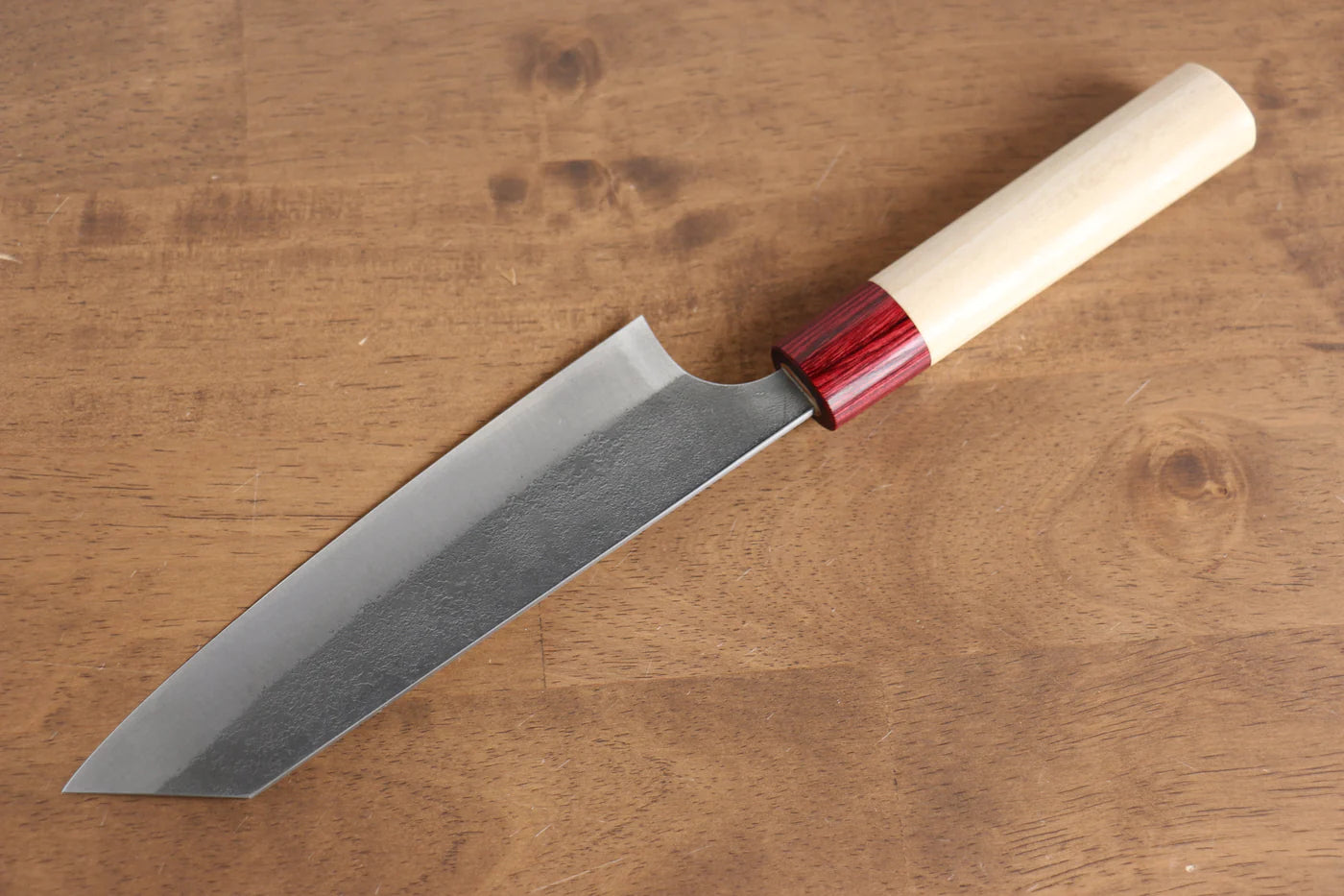 Masakage Yuki White Steel (เหล็กกล้าขาว) No.2 ลายคล้ายผิวลูกสาลี่ มีดสำหรับการใช้งานได้ทั่วไป Bunka มีดทำครัวญี่ปุ่น 170mm ด้ามต้นเเมกโนเลีย