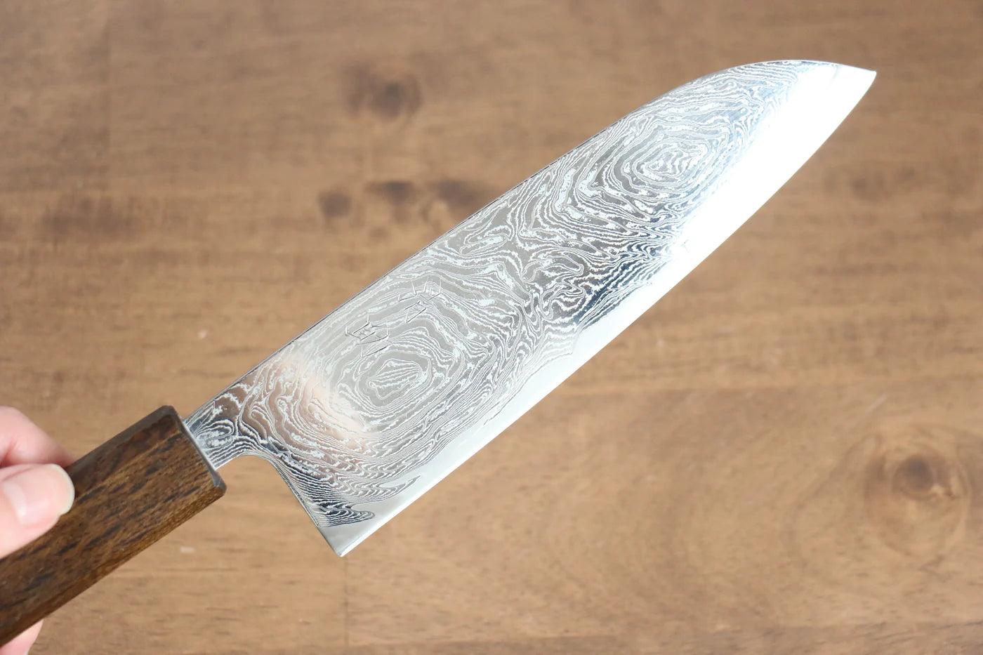 Seisuke Nami AUS10 ขัดขึ้นเงากระจก ลายดามัสกัส มีด Santoku มีดทำครัวญี่ปุ่น 165mm ด้ามโอ๊ค