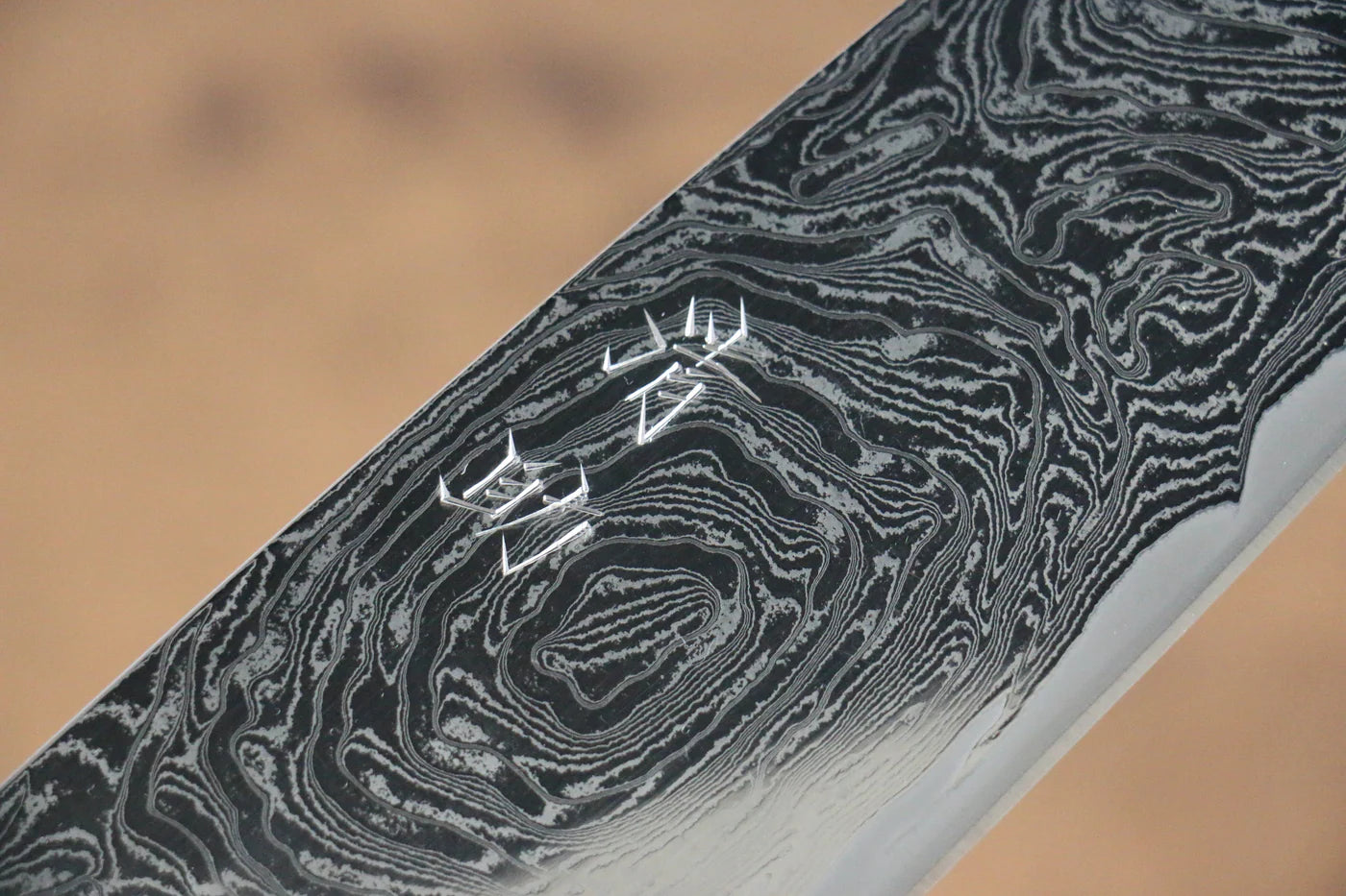 Seisuke Nami AUS10 ขัดขึ้นเงากระจก ลายดามัสกัส มีด Santoku มีดทำครัวญี่ปุ่น 165mm ด้ามโอ๊ค