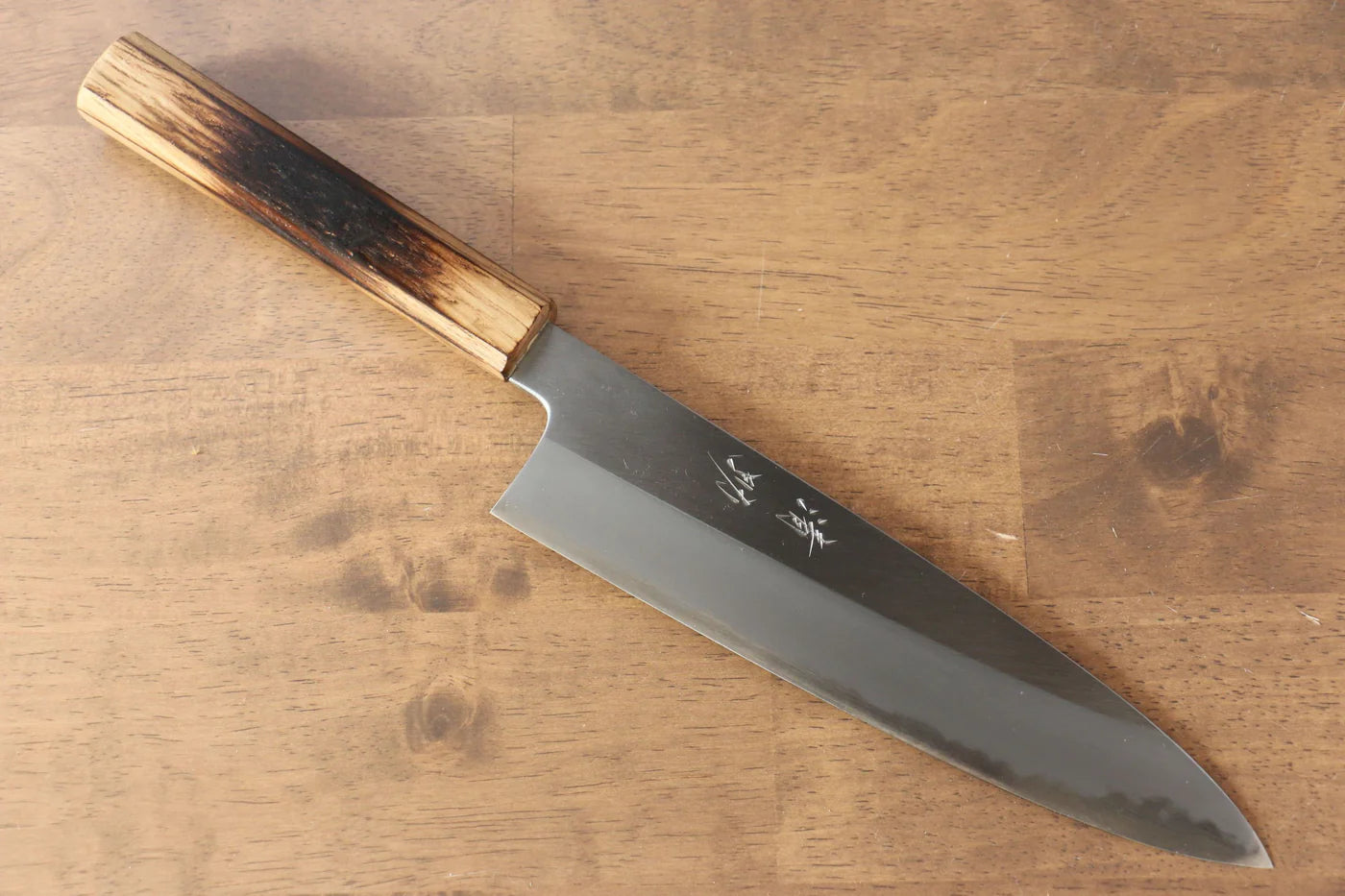 Seisuke White Steel (เหล็กกล้าขาว) No.2 มีดกิวโตะ Gyuto มีดทำครัวญี่ปุ่น 240mm ด้ามไม้โอ๊กเผา (Mehakkaku)