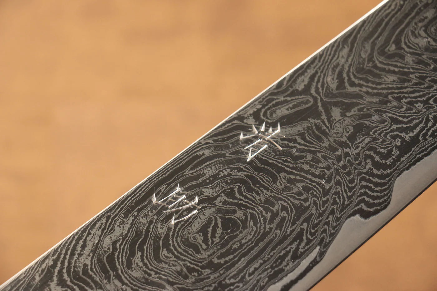 Seisuke Nami AUS10 ขัดขึ้นเงากระจก ลายดามัสกัส มีดกิวโตะ Gyuto มีดทำครัวญี่ปุ่น 240mm ด้ามโอ๊ค