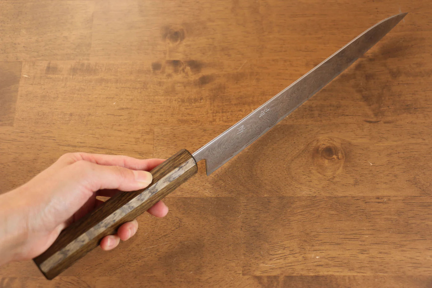 Seisuke Nami AUS10 ขัดขึ้นเงากระจก ลายดามัสกัส มีดกิวโตะ Gyuto มีดทำครัวญี่ปุ่น 240mm ด้ามโอ๊ค